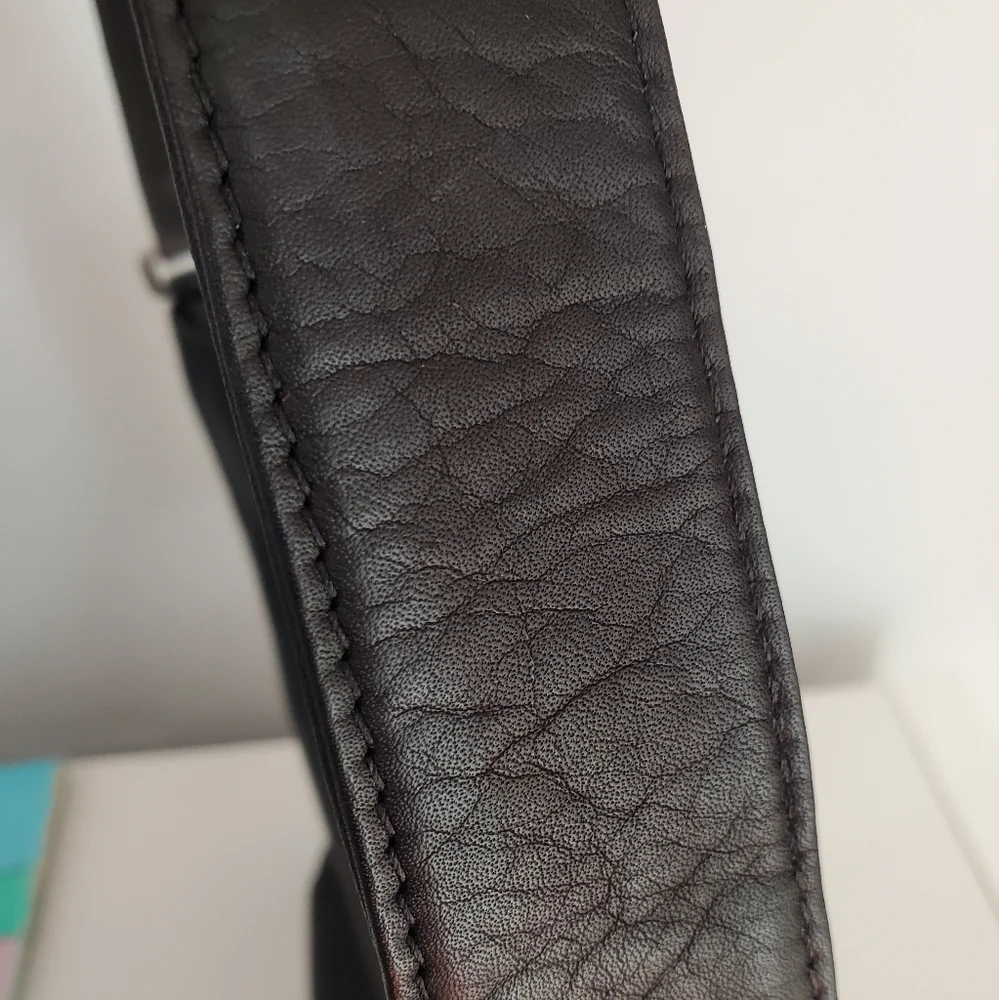 Le Donne Leather Side-Zip Shoulder Bag